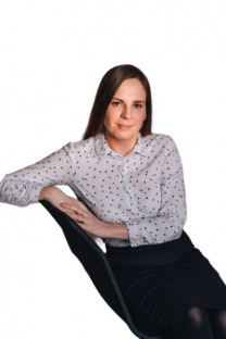 Сухарь Анна Геннадьевна