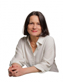 Осташкина Юлия Васильевна