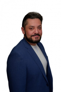Бейнешев Роберт Сергеевич