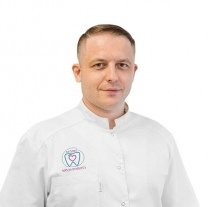 Ушаков Эдуард Валерьевич