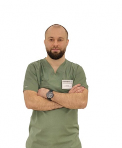 Ашуралов Расул Абдул-Камалович стоматолог