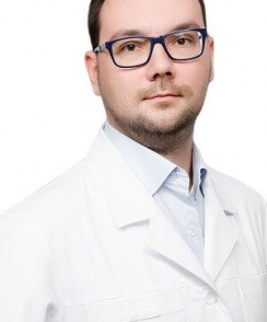Варавиков Денис Дмитриевич ортопед