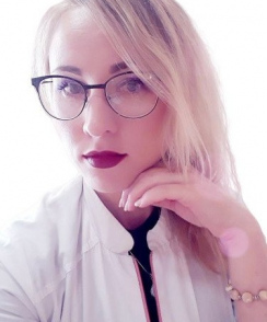 Кузьменко Екатерина Валериевна окулист (офтальмолог)