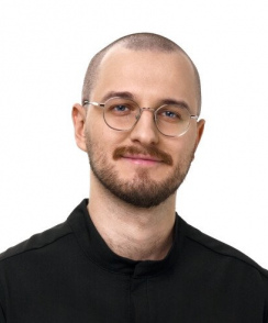 Гаут Владимир Александрович стоматолог