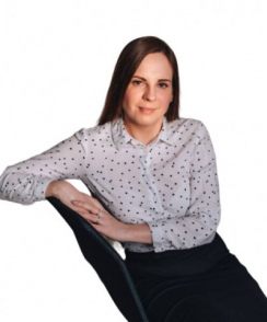 Сухарь Анна Геннадьевна психолог