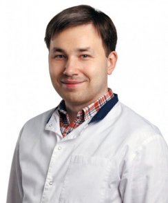 Тихомиров Евгений Алексеевич невролог