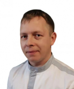 Плюйко Виктор Валерьевич стоматолог