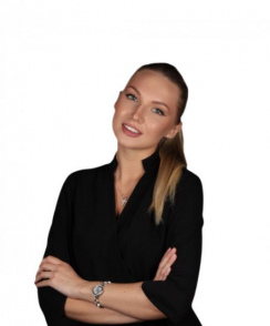 Андриянова Елена Андреевна стоматолог