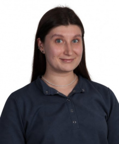 Кашина Алина Олеговна стоматолог