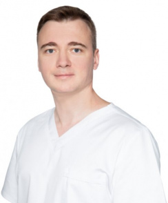 Устин Максим Николаевич стоматолог