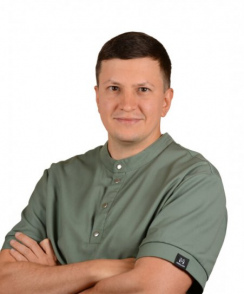 Дергачев Роман Александрович стоматолог-ортопед