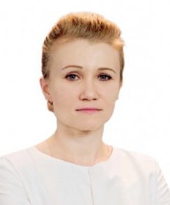 Семёнова Юлия Олеговна дерматолог