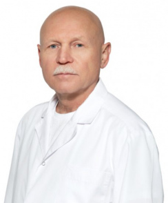Чумаков Олег Ермолаевич ортопед