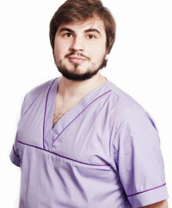 Попов Максим Александрович остеопат