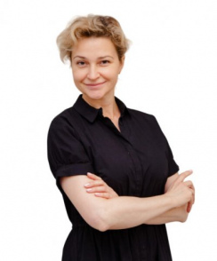 Тенишева Анна Михайловна стоматолог