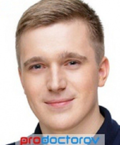 Быстров Роман Игоревич стоматолог