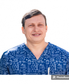 Николаенков Игорь Павлович акушер