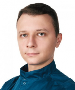 Назаров Максим Игоревич стоматолог-хирург