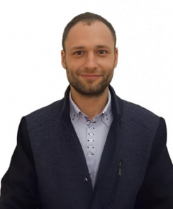 Снегирев Дмитрий Романович стоматолог