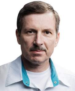 Пирогов Юрий Иванович офтальмохирург