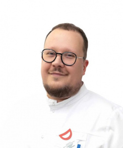 Корнилов Максим Александрович стоматолог-хирург