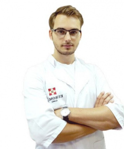 Колесников Никита Антонович офтальмохирург