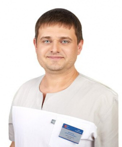 Визгалов Артем Евгеньевич стоматолог